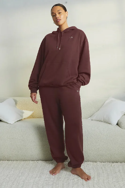 Accolade Sweatpant - Cherry Cola