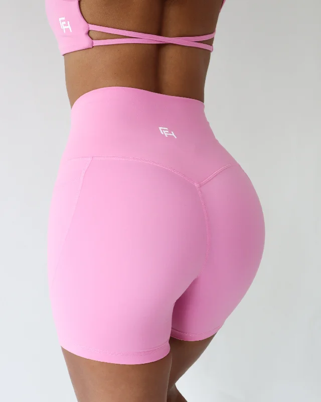 PERFORMANCE POCKET BIKER SHORTS - Bubblegum