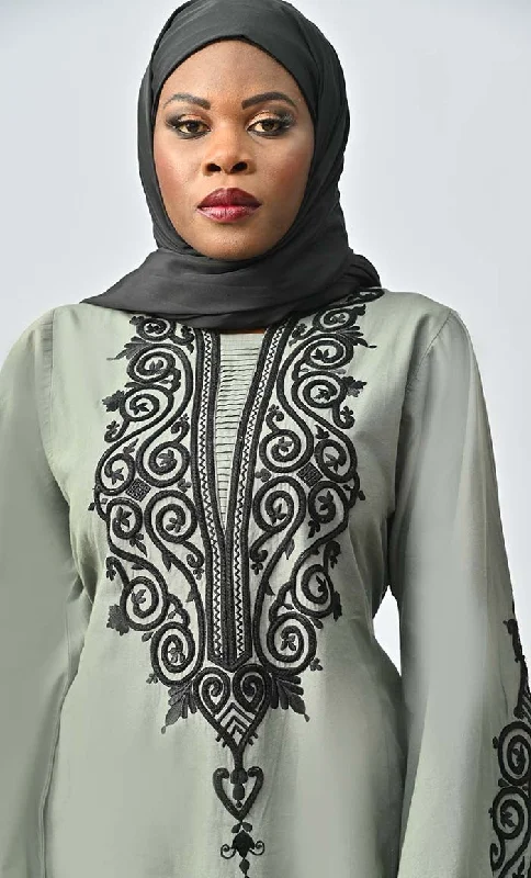 Arabic Women Beautiful Dori Work Detailing Abaya With Pockets