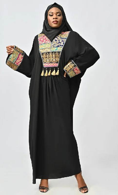 Islamic Designer Abaya With Intricate Lace Detailing Neck