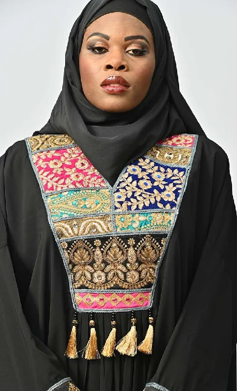 Islamic Designer Abaya With Intricate Lace Detailing Neck