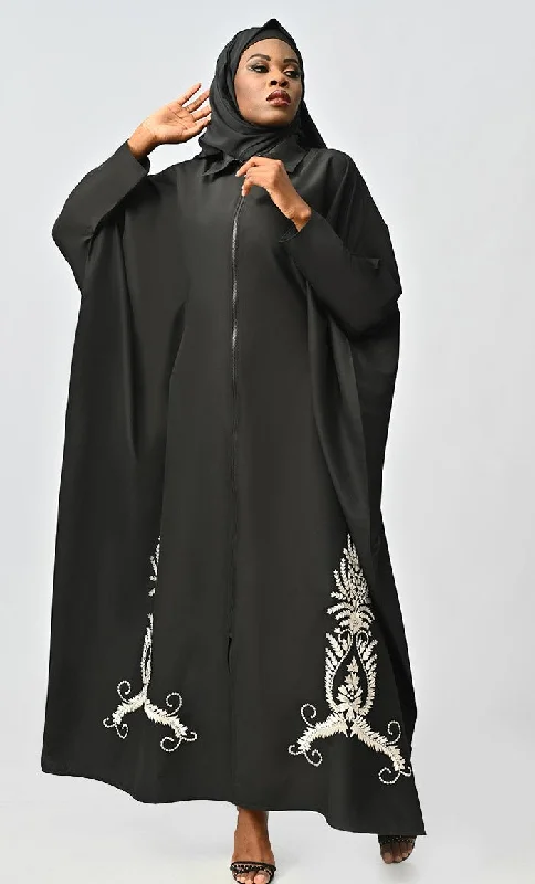 Islamic White Embroidery Detailing Kaftan Abaya With Front Zipper